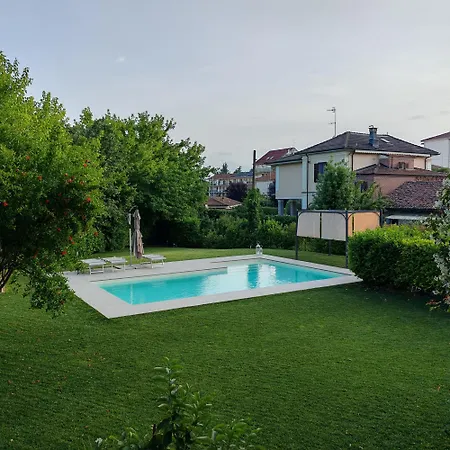 Casa di Sissy - Zona Villa Igea CIR 00600100001-3